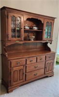 Vilas Solid Maple Sideboard with Hutch