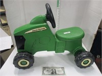 Nice Ertl, John Deere kids ride on toy