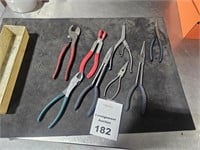 Various needle nose pliers - wire cutters