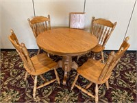 Oak Pedestal Dining Table w/ 4 Chairs, 2 Leaves