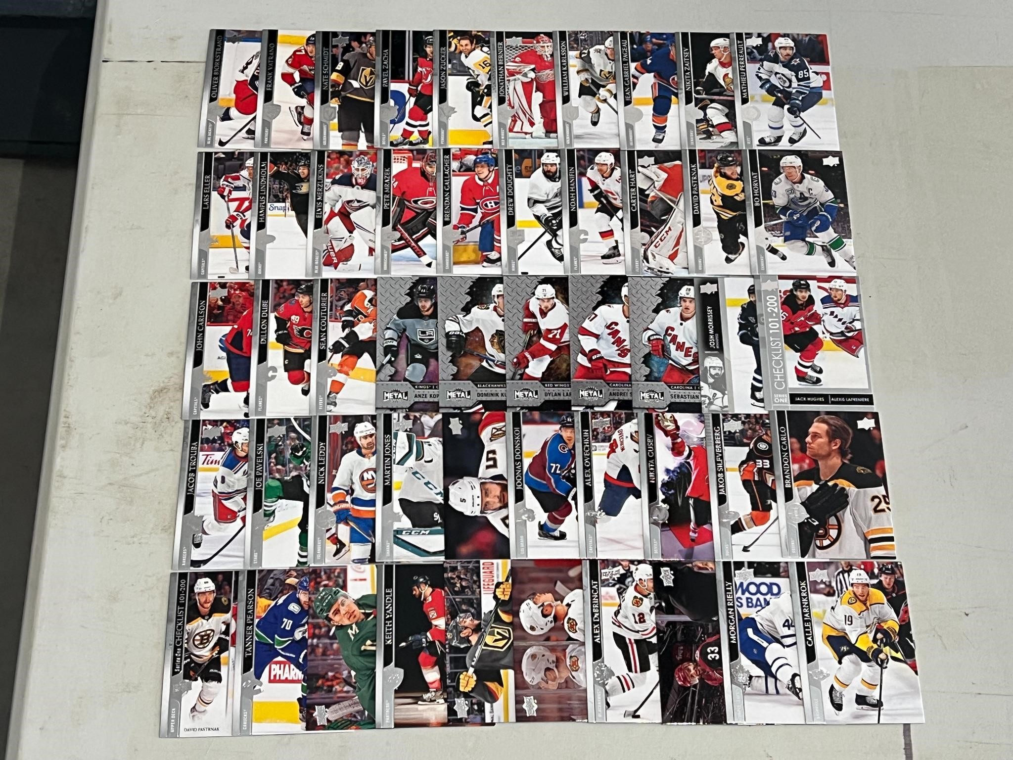 50 Hockey Sports Card Collection