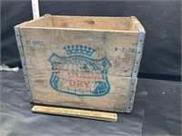 Canada Dry crate