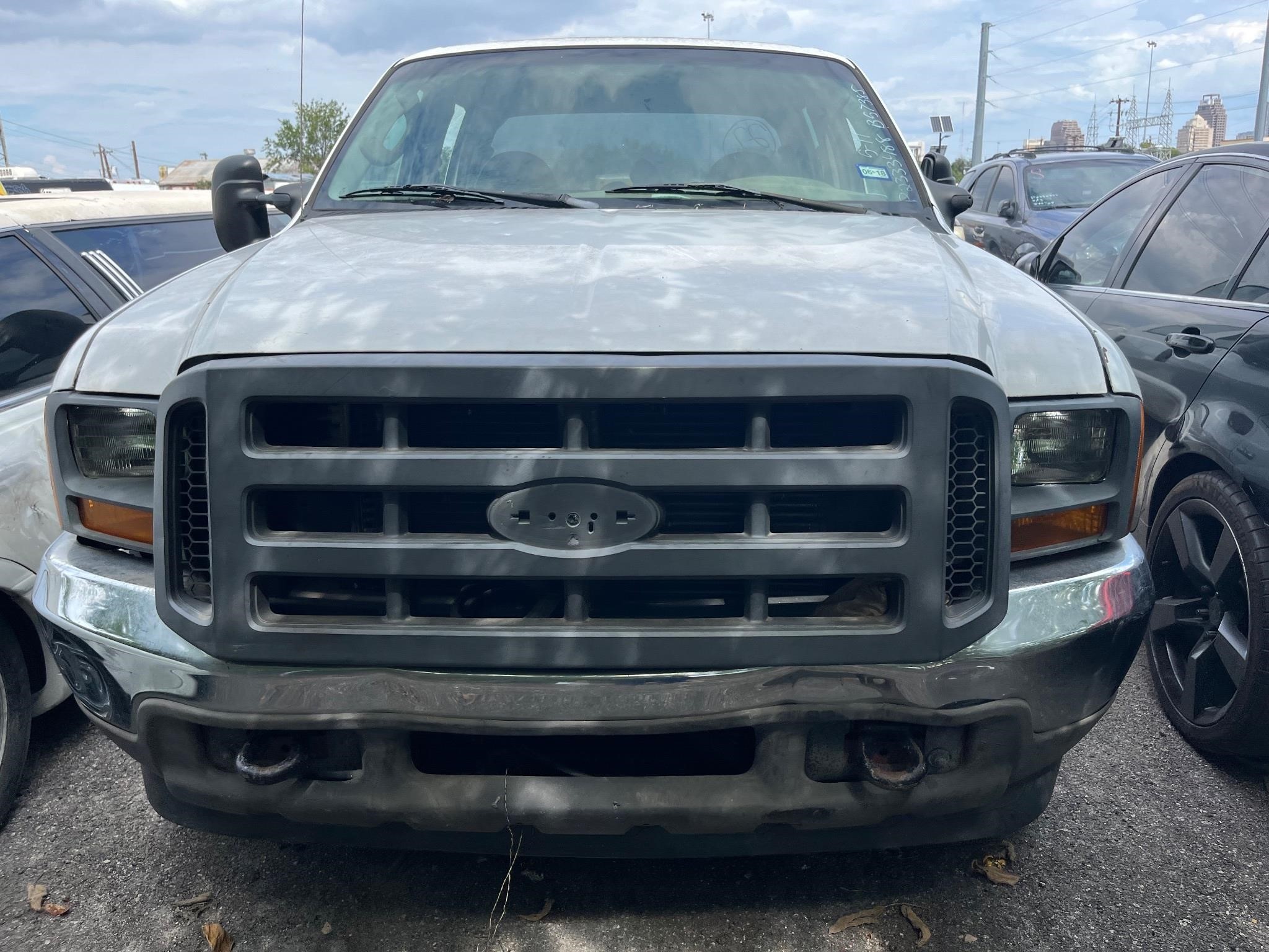 2005 SALVAGE FORD F-250- B57385