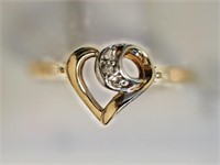 10kt Yellow Gold 3 Diamonds Heart-shaped Ring