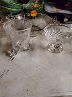 FOOTED GLASS FRUIT BOWLS