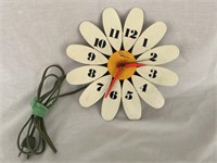 Ingraham electric daisy clock - XE