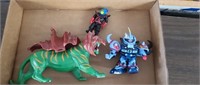 Miscellaneous figure lot