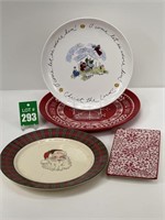 2 Christmas Platters with Santa Platter