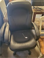 M- Nice Rolling Arm Office Chair #2