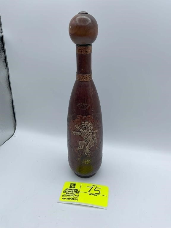 Online only Living Estate Auction with Antiques, Vintage Toy