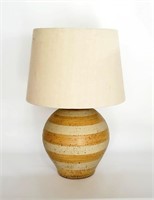 VINTAGE WILSHON HARRELL POTTERY TABLE LAMP NO SHIP