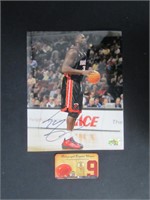 SHAQUILLE O'NEAL SIGNED 8X10 WITH COA