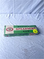 Beech-Nut Spearmint Gum Display Box