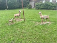 3 CONCRETE YARD DEER