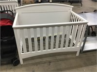 White Baby Crib $210 Retail *see desc