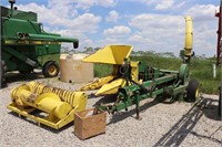 JOHN DEERE 3800 HARVESTER & 2 HEADS