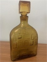 Amber decanter bottle