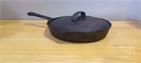 Ruff Hewn Cast Iron Larger Fry Pan w/Cover