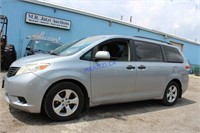 2014 Toyota Sienna Wgn