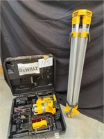 DeWalt Transit with tripod