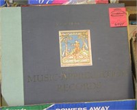 Large group of antique 78rpm records in albums