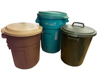 Rubbermaid Trash Cans