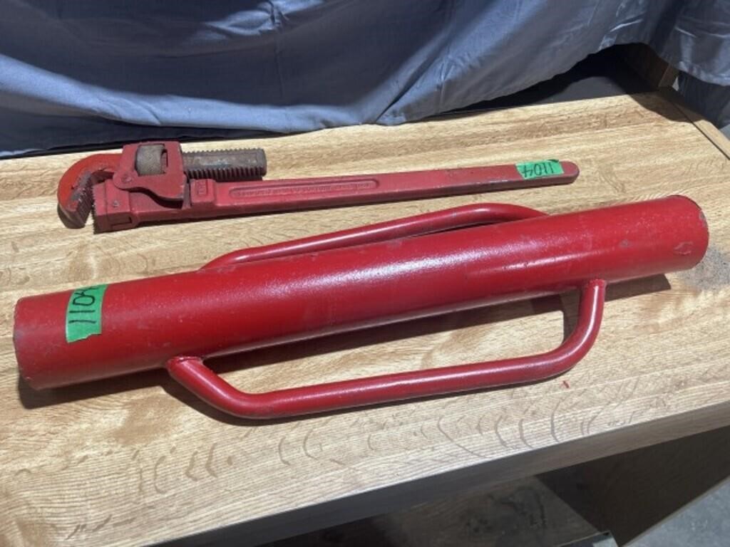 T post hammer and 24” pipe wrench