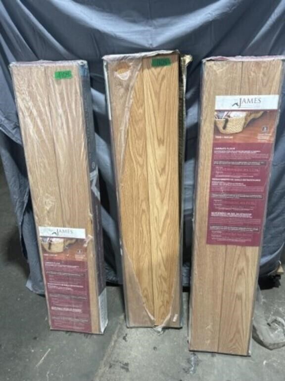 James collection laminate floor 12mm + 3mm pad 2