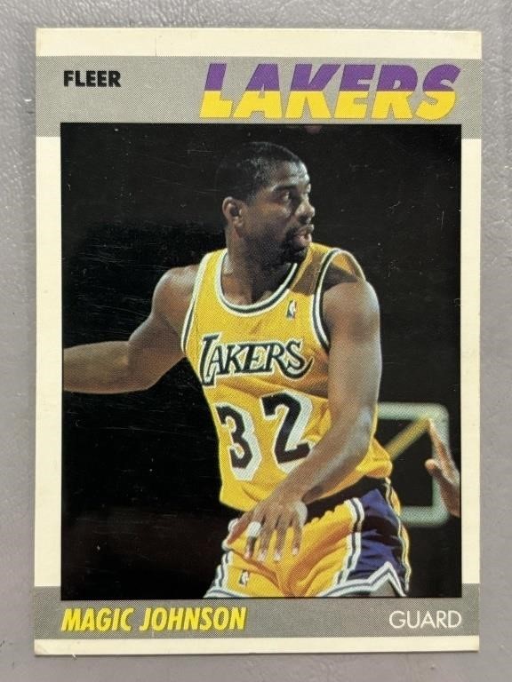 1987 MAGIC JOHNSON FLEER CARD