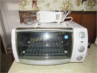 OSTER TOASTER OVEN & HAND MIXER: