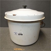 White Enamelware Bucket Pail Pot w/ Lid