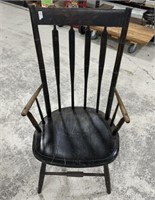 Antique Hitchcock Style Spindle Arm Chair