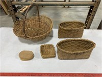 5 wicker baskets 5in to 17in