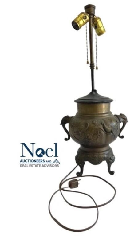 Antique Bronze 3 Footed Table Oriental Lamp