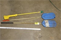 Cattle paddles and cattle prod
