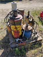 Oil and Grease Pumps--8