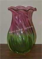 (K) 7.5" Art Glass Vase
