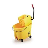 Rubbermaid Commercial Products Wavebrake 35 Qt.