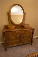 Oak Chest of Drawers with Mirror