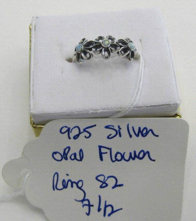 925 Silver Opal Flower Ring Sz 7.5