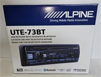 Alpine UTE-73BT USB Reciever with Advanced