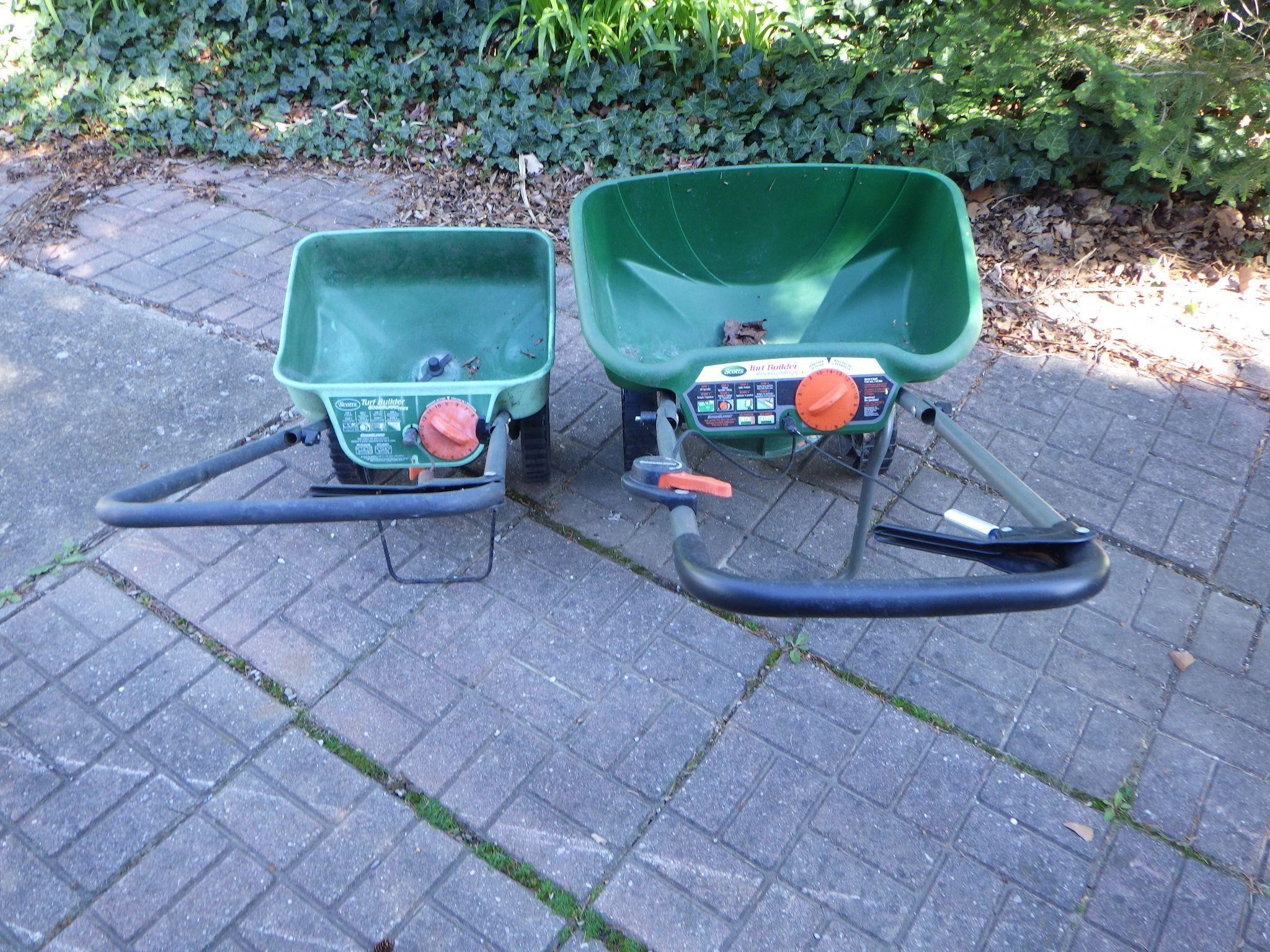 2 Turf  Builder Seed Spreaders