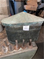 Copper boiler with lid