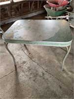 Retro table 4 ft wide 30 1/2" tall w/chairs
