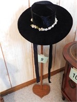 Wooden hat stand, 37" tall - Vintage black velvet