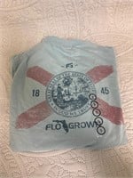 Flow grown T-shirt, size S