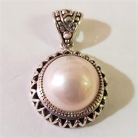 $160 Silver Fresh Water Pearl Pendant