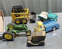 Box toys - John Deere tractor and skid steer,