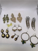 PIERCED EARRING LOT OF 8