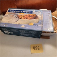 French White Corningware w/lid